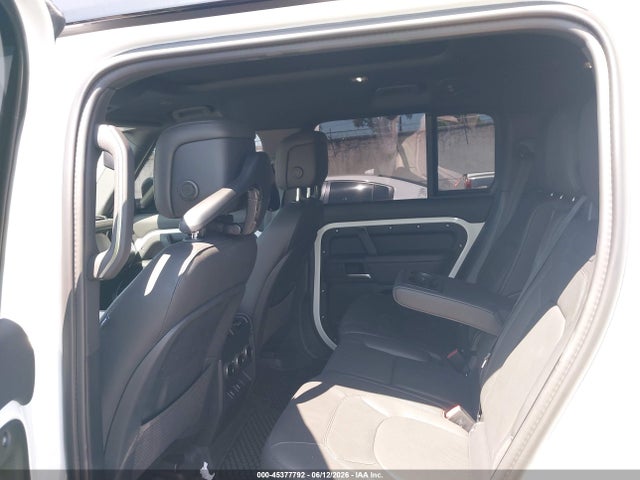 SALE2FEU2T2509006 Land Rover Defender P400 X-dynamic Se