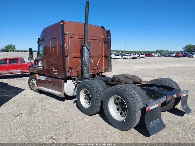 Продажа на аукционе авто 2013 Freightliner Cascadia 125, vin: 1FUJGLDVXDLBS5918, номер лота: 45377794