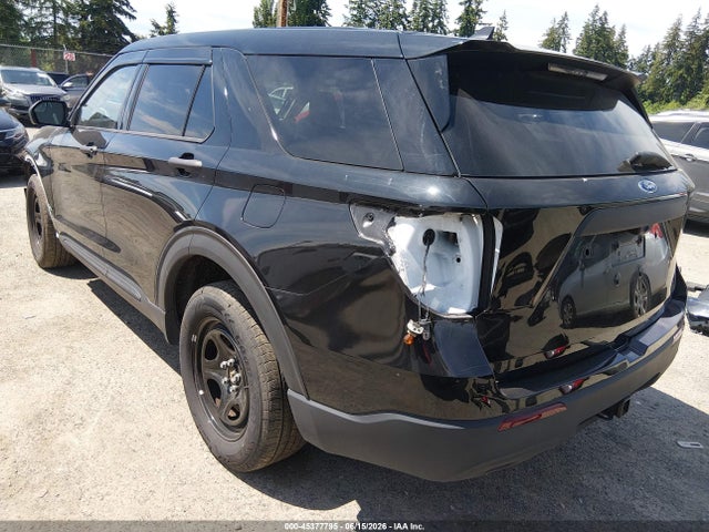 Ford Police Interceptor Utility 2023 1FM5K8AW8PNA08809 Image 3