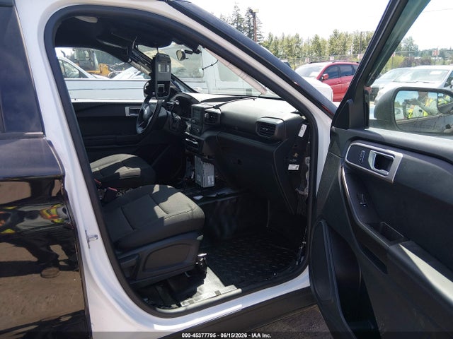 Ford Police Interceptor Utility 2023 1FM5K8AW8PNA08809 Image 5