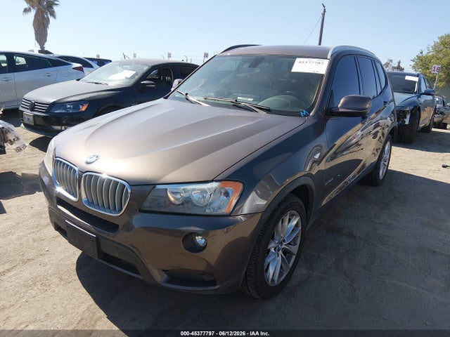 BMW X3 Xdrive28i 2014 5UXWX9C5XE0D24485 Image 2