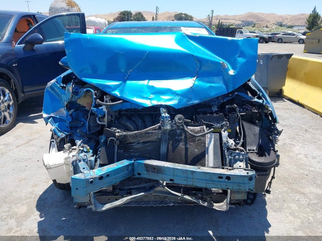 Scion IM 2016 JTNKARJE3GJ517569 Image 13