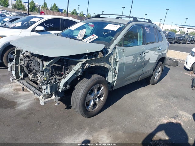 Toyota Rav4 Xle 2021 2T3W1RFV8MW163057 Image 2
