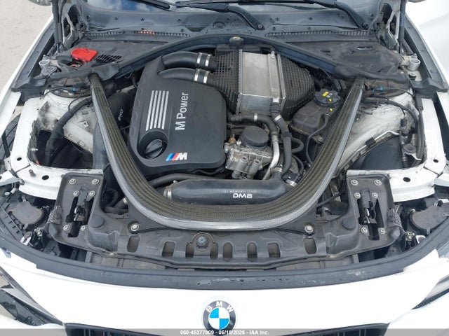 BMW M4 2015 WBS3R9C55FK330432 Image 10