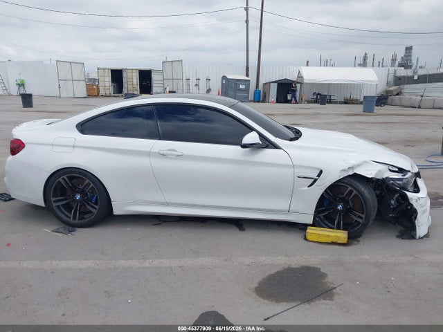 BMW M4 2015 WBS3R9C55FK330432 Image 13