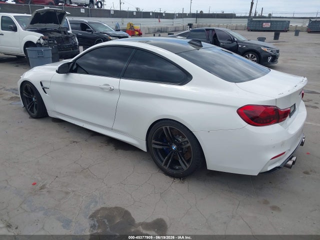 BMW M4 2015 WBS3R9C55FK330432 Image 3