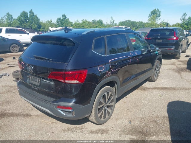 Продаж на аукціоні авто 2022 Volkswagen Taos 1.5t Se, vin: 3VVRX7B26NM041099, номер лоту: 45377912