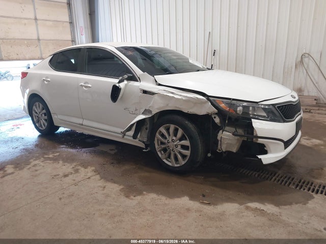 Auction sale of the 2015 Kia Optima Lx, vin: 5XXGM4A79FG465714, lot number: 45377919
