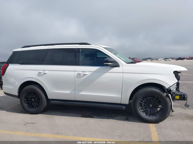 Ford Expedition Active 2026 1FMJU1H88TEA06432 Image 14
