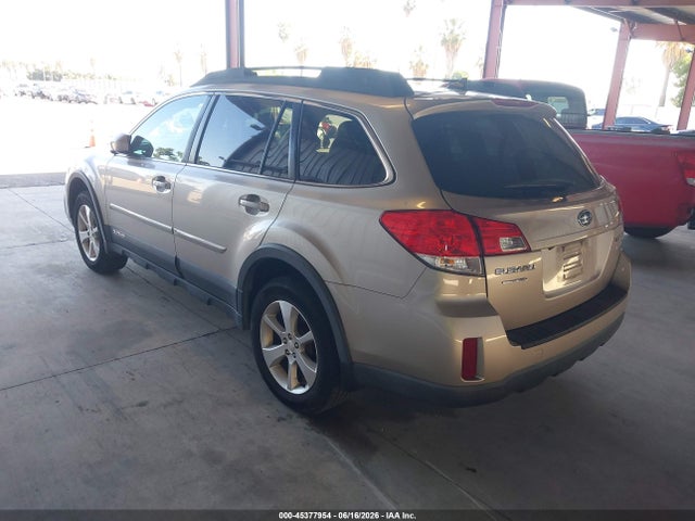 Subaru Outback 2.5i Limited 2014 4S4BRBLC4E3322724 Image 3