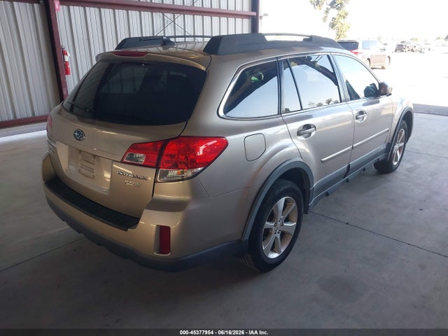 Subaru Outback 2.5i Limited 2014 4S4BRBLC4E3322724 Image 4