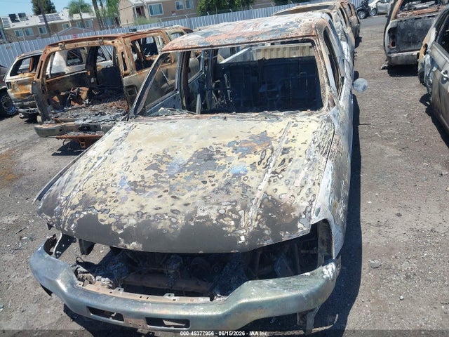 45377956 :رقم المزاد ، 2GTEC13T361224210 vin ، 2006 Gmc Sierra 1500 Sle1 مزاد بيع