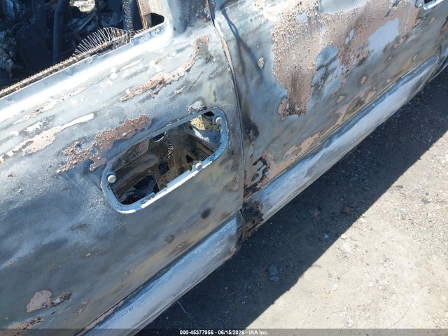 45377956 :رقم المزاد ، 2GTEC13T361224210 vin ، 2006 Gmc Sierra 1500 Sle1 مزاد بيع