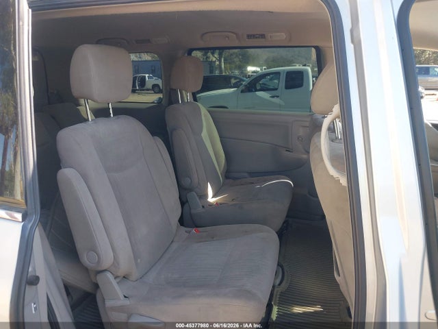 JN8AE2KP0F9127349 Nissan Quest Platinum/s/sl/sv