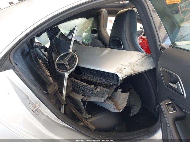 Mercedes-Benz CLA 250 2014 WDDSJ4EB7EN056735 Image 12
