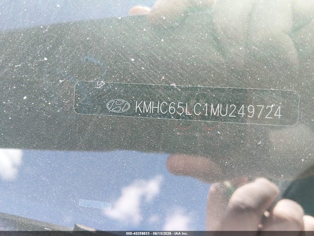 KMHC65LC1MU249724 Hyundai Ioniq Hybrid Blue