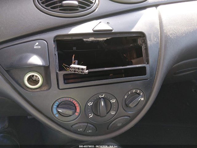 Aukcja sprzedaży 2000 Ford Focus Se, vin: 1FAFP3431YW427245, numer aukcji: 45378033