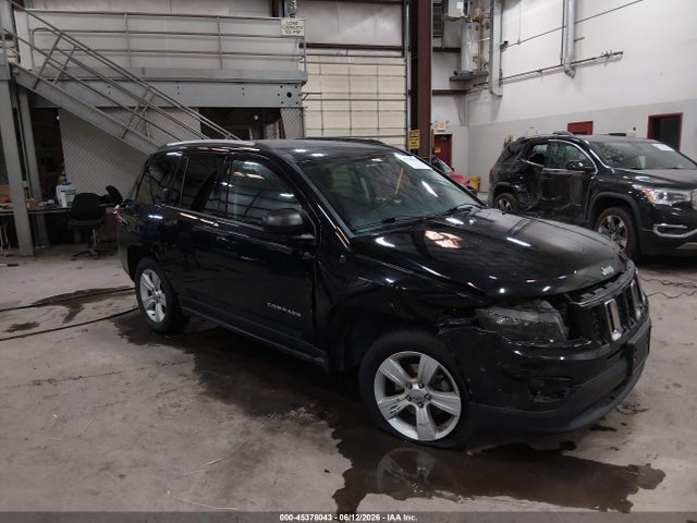 2016 1C4NJDBB2GD662500 главное изображение