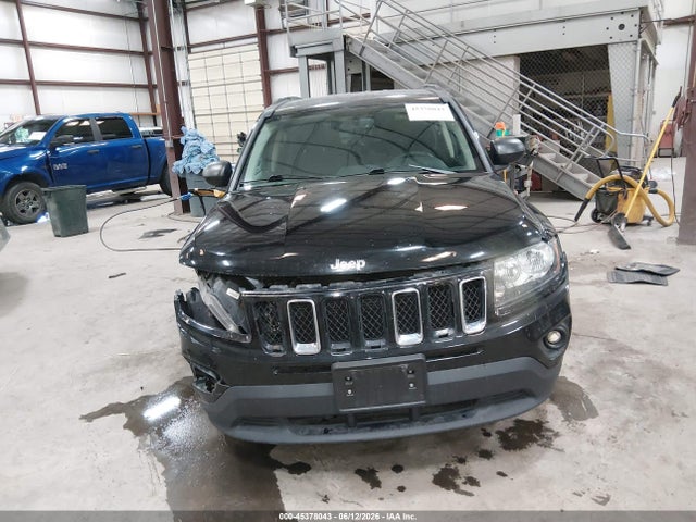 1C4NJDBB2GD662500 Jeep Compass Sport