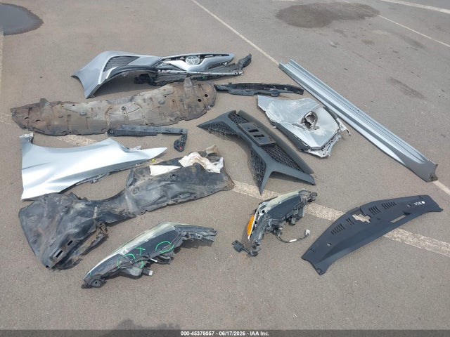4T1B11HK6KU766243 Toyota CAMRY SE