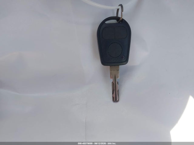 45378059 :رقم المزاد ، WBADD6324WBW30913 vin ، 1998 Bmw 528i مزاد بيع