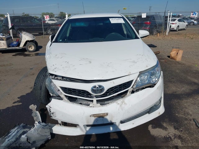 4T1BF1FK0EU790997 Toyota CAMRY SE