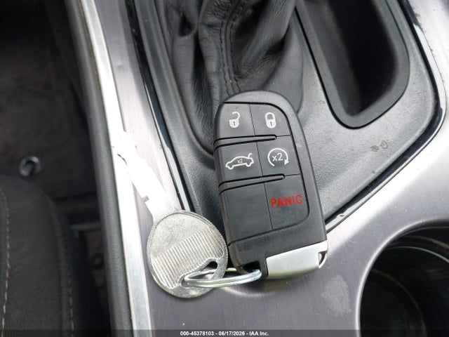 Продажа на аукционе авто 2015 Dodge Challenger Sxt, vin: 2C3CDZAG9FH716003, номер лота: 45378103