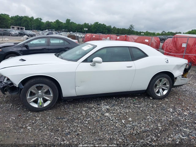 Продажа на аукционе авто 2015 Dodge Challenger Sxt, vin: 2C3CDZAG9FH716003, номер лота: 45378103