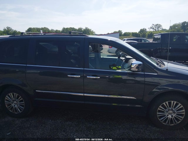 2014 Chrysler Town & Country Touring-l მანქანა იყიდება აუქციონზე, vin: 2C4RC1CG6ER172334, აუქციონის ნომერი: 45378104