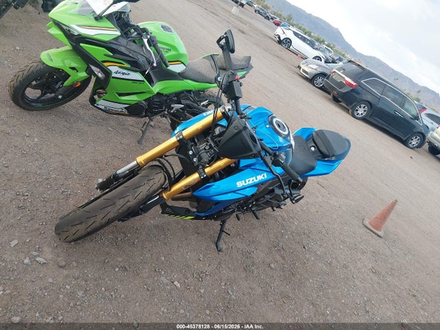 45378128 :رقم المزاد ، JS1C533DXN7100193 vin ، 2022 Suzuki Gsx-s750 M/z مزاد بيع