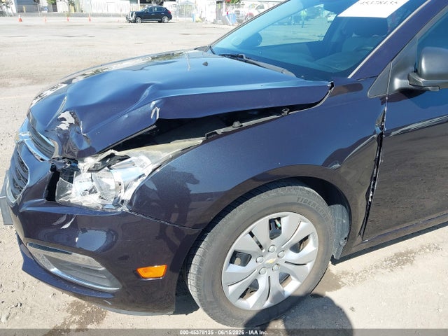 Chevrolet Cruze Ls Auto 2015 1G1PA5SG3F7206490 Image 6