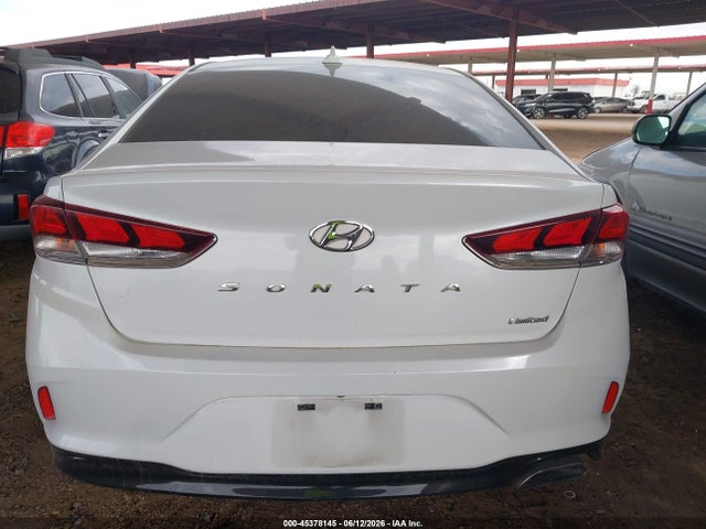 Hyundai Sonata Limited 2018 5NPE34AF0JH695804 Image 16