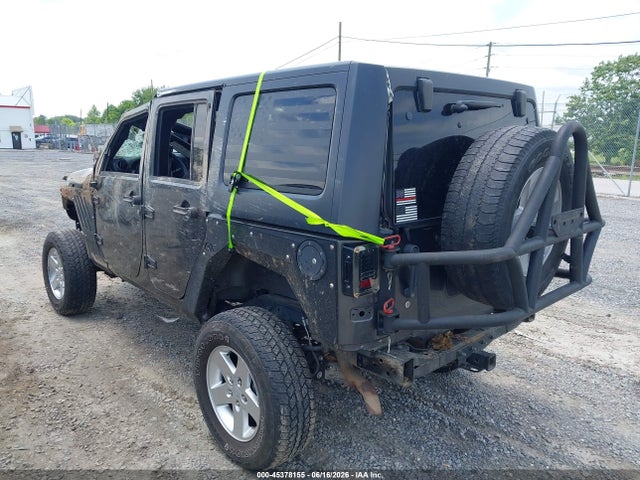 1C4BJWDG8JL909488 Jeep Wrangler Jk Unlimited Sport S 4x4
