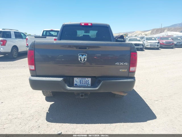 45378165 :رقم المزاد ، 1C6RR7FG0HS605671 vin ، 2017 Ram 1500 Tradesman  4x4 6'4 Box مزاد بيع