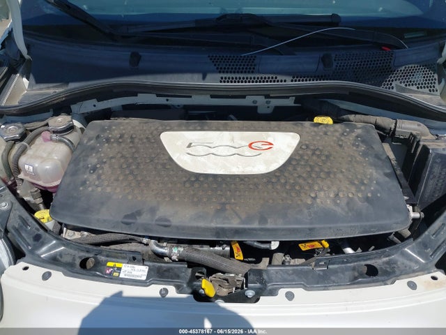 Fiat 500E BATTERY ELECTRIC 2017 3C3CFFGE3HT557732 Image 10