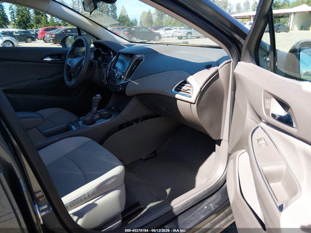 Chevrolet Cruze Lt Auto 2018 3G1BE6SM8JS585944 Image 5