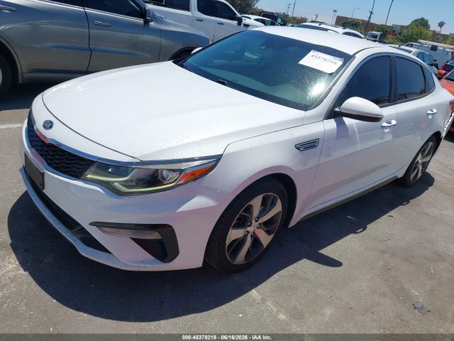 KIA Optima S 2019 5XXGT4L3XKG318065 Image 2