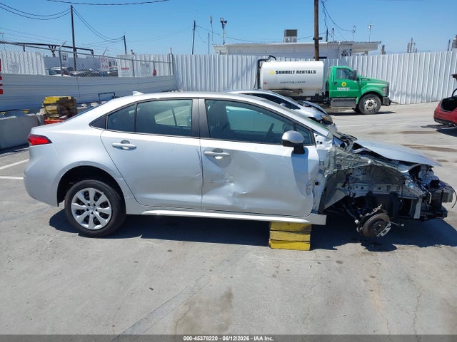 5YFB4MDE9TP422577 Toyota COROLLA LE