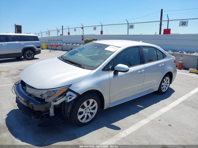 5YFB4MDE9TP422577 Toyota COROLLA LE
