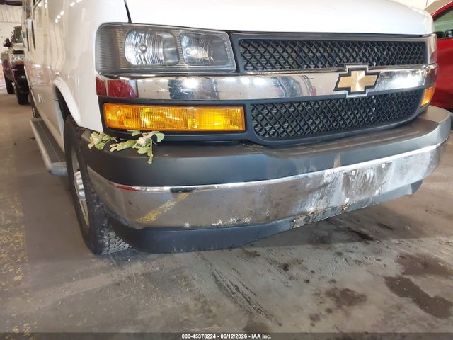 Chevrolet Express 2500 Work Van 2019 1GCWGAFG1K1241093 Image 6