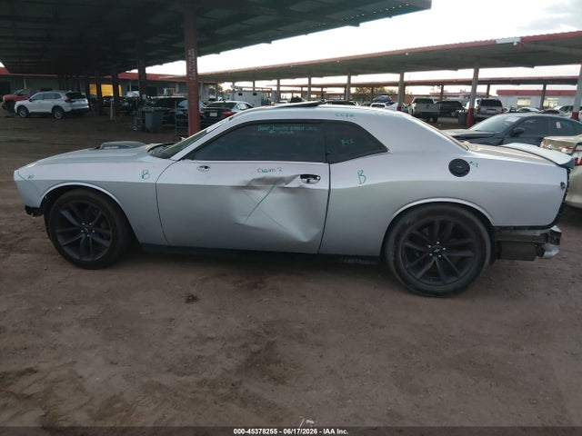 45378255 :رقم المزاد ، 2C3CDZBT8KH618439 vin ، 2019 Dodge Challenger R/t مزاد بيع