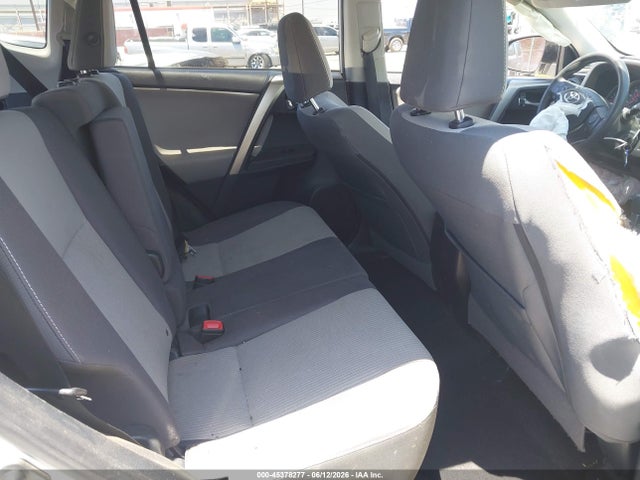 JTMRFREVXFD155297 Toyota Rav4 Xle