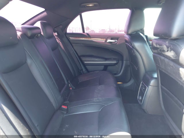 Chrysler 300 2014 2C3CCAAG2EH100887 Image 8