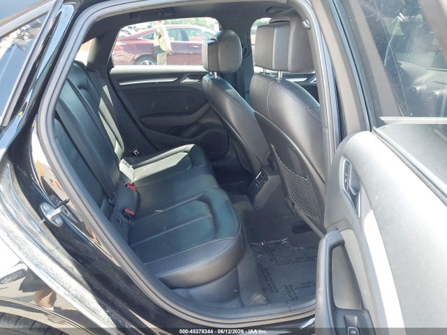 Audi A3 2.0t Premium 2018 WAUAUGFF2J1027089 Image 8
