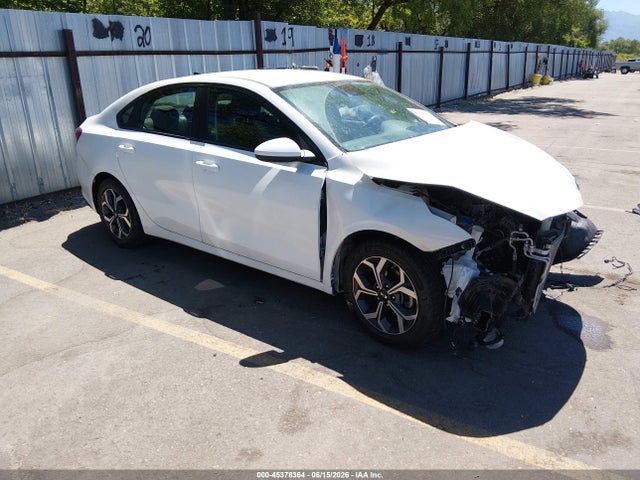 45378364 :رقم المزاد ، 3KPF24AD3KE115408 vin ، 2019 Kia Forte Lxs مزاد بيع