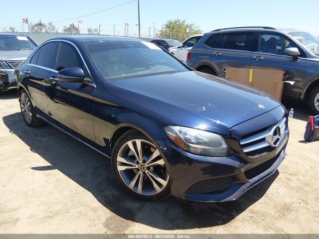 Mercedes-Benz C 300 2018 55SWF4JB0JU282254 zdjęcie główne
