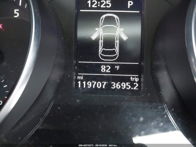 1VWDT7A30HC002459 Volkswagen Passat 1.8t R-line