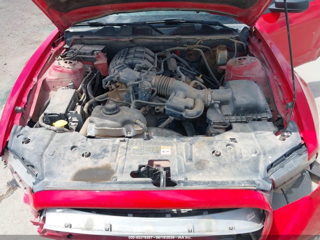 2014 Ford Mustang V6 მანქანა იყიდება აუქციონზე, vin: 1ZVBP8AM2E5237892, აუქციონის ნომერი: 45378387