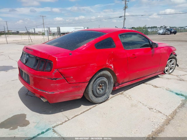 2014 Ford Mustang V6 მანქანა იყიდება აუქციონზე, vin: 1ZVBP8AM2E5237892, აუქციონის ნომერი: 45378387