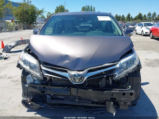 5TDYZ3DC0KS996558 Toyota Sienna Limited Premium 7 Passenger